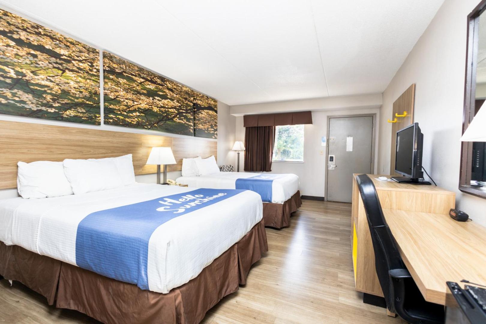 Days Inn By Wyndham Dayton Huber Heights Northeast Esterno foto